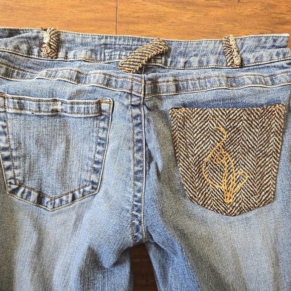 Vintage Baby Phat Jeans Womens Size 7 Distressed Holes Designed Pockets Unique - Picture 2 of 8